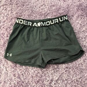 Under Armor: Gray Shorts - Size YLG